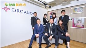 歐嘉隆致力於促進女性健康，宣布全體員工不論男女於 3月8日婦女節當天帶薪休假，關注因新冠肺炎疫情而日益惡化的女性健康權