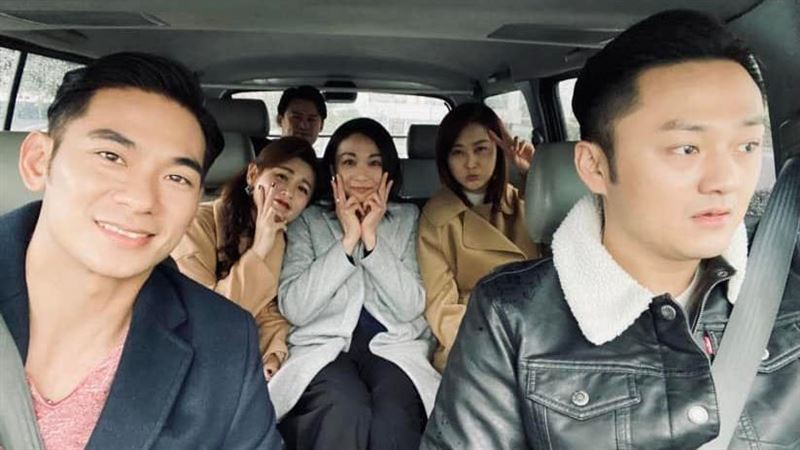 驕女第二死的反派　他晚景淒涼妻子散