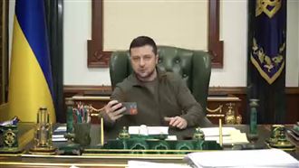 澤倫斯基霸氣自曝辦公處：沒在怕