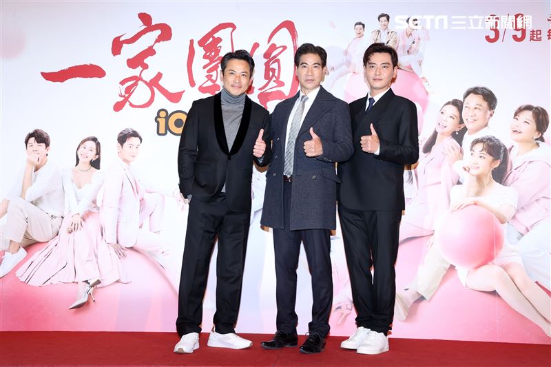 翁家明、李燕、陳冠霖、陳淑芳、江宏恩等演員出席「一家團圓」首映會。（記者邱榮吉/攝影）
