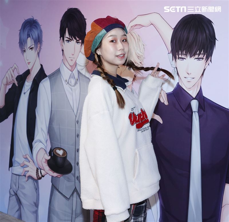 微甜女孩愛波三立新聞網專訪。（記者邱榮吉/攝影）