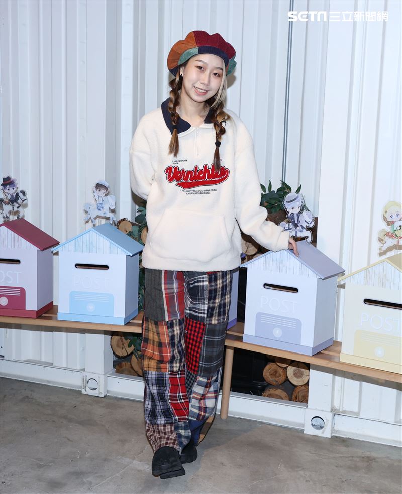 微甜女孩愛波三立新聞網專訪。（記者邱榮吉/攝影）