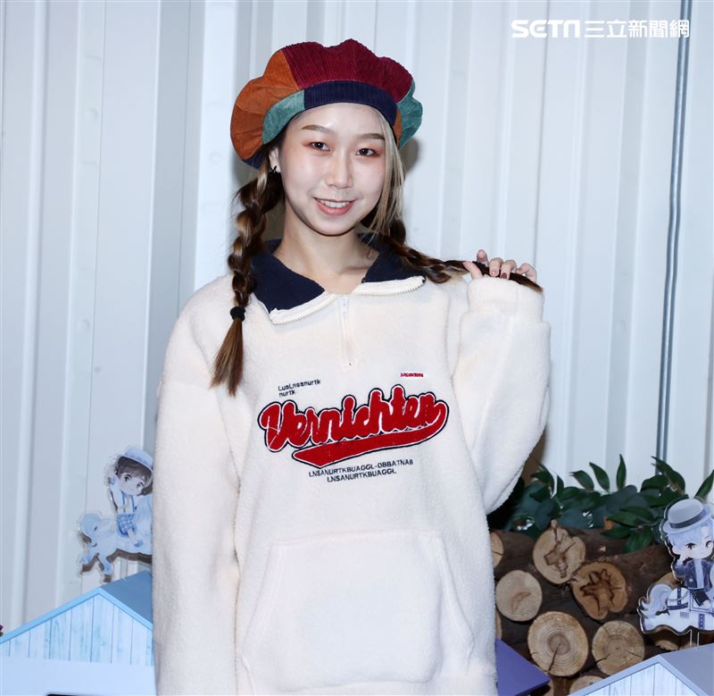 微甜女孩愛波三立新聞網專訪。（記者邱榮吉/攝影）