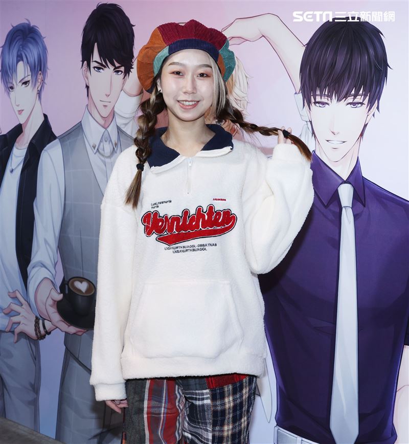 微甜女孩愛波三立新聞網專訪。（記者邱榮吉/攝影）