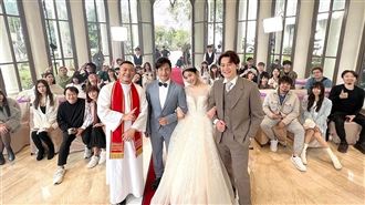 恭喜！孫協志結婚畫面曝光　草爺證婚