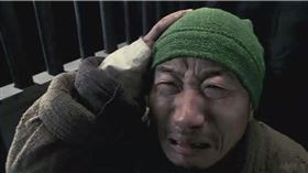 戴綠帽，翻攝微博