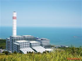 新店及樹林垃圾焚化廠完成整建，八里2028年完成，並將打造AI智慧管理平台(圖/新北市政府)