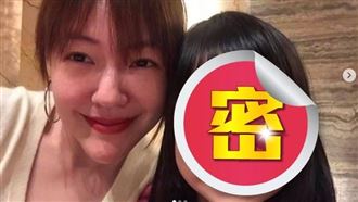 網嗆許老三「你媽不好笑」　小S回擊