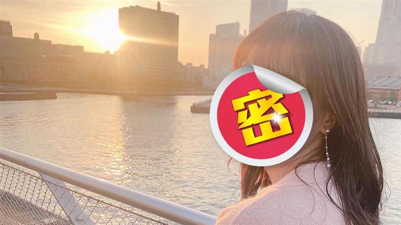 表特版激推暴牙美女！網：爆的不是牙