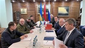 俄羅斯9日表示，為解決烏克蘭衝突，第3輪談判已取得進展。（圖／翻攝自twitter.com/RF_OSCE）
