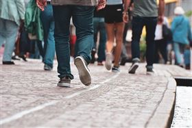 走路、散步示意圖／pixabay