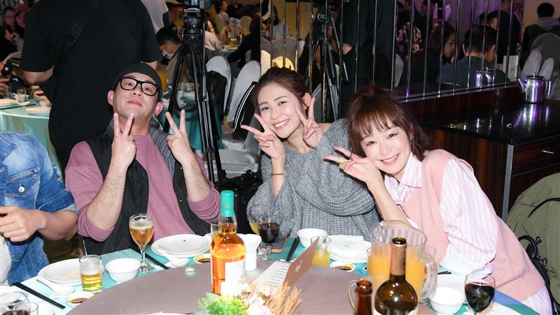 驕女戲外爆戀情　林萱瑜盼35歲生子