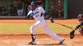 ▲富邦悍將Xavier Batista（霸帝士）春訓練習賽。（圖／富邦悍將球團提供）