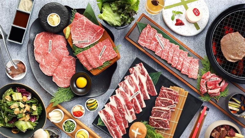 只要穿紅色衣服　爽吃燒肉打7折