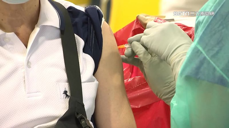 成人接種第4劑　莫德納向FDA申請