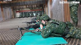 蔡英文視察教召、打靶、軍人、國軍、野戰餐盒。（圖／記者黎冠志攝影）