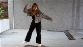 ▲表演藝術系三年級李元婷同學，加分項目帶來自己拿手的舞蹈表演。（圖／業者提供）