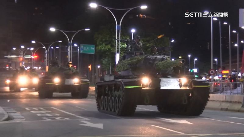 國軍演習槍口對人　專家：是警戒姿勢
