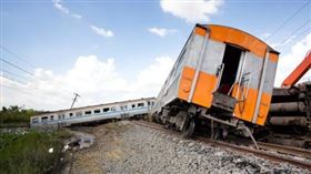 剛果民主共和國火車出軌，至少60人因此喪命。（圖／翻攝自unsplash）