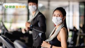 周飛芃老師提醒，不管是哪個星座，最好都從年輕就開始養成運動及保養身體的習慣。