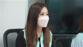 ▲民眾黨「月曆女郎」爆被長官騷擾。（圖／翻攝臉書）