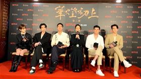 林心如（中）今與《華燈初上》主要演員做最後宣傳。（圖／翻攝自《華燈初上》官方臉書）