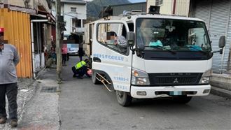 童鑽回收車遭輾斃　父煮晚餐聞訊崩潰