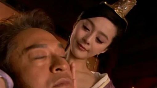 蘇妲己睡前1舉動讓紂王嗨！現代女性看傻