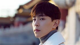 （圖／翻攝自鄧倫工作室微博）