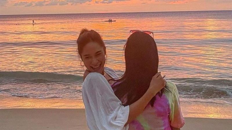 美女影后出櫃了！認愛21歲混血女星