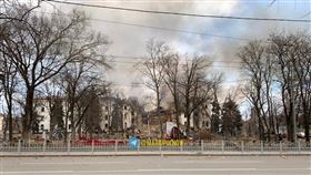 千人躲劇院遭空襲！超大俄文標示「有小孩」　俄軍不甩照炸