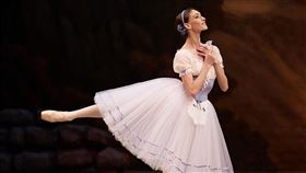 Olga Smirnova，不滿普丁入侵烏克蘭！俄國首席芭蕾女伶「跳槽荷蘭舞團」（圖／翻攝自Olga Smirnova臉書）