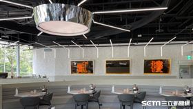 貳樓板橋店。（圖／記者馮珮汶攝）