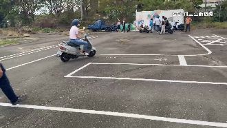 山寨版機車考照場　供考生免費練習