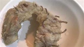 網友看到上頭一條一條的東西全沒胃口。（圖／翻攝自廚藝公社）