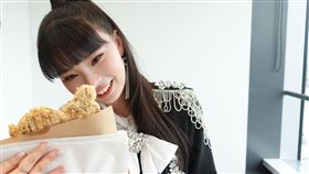 川口百合凪。（圖／環球音樂提供）