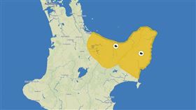 紐西蘭氣象局（Metservice）預報員表示，鋒面往南移動，襲擊奧克蘭市，在一小時內降下76.8毫米雨量，這是奧克蘭時雨量次高紀錄。（圖／翻攝自紐西蘭氣象局）