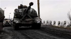 挺普丁開戰！胸口「貼Z」領獎　俄體操選手懲處曝光(圖/翻攝自俄羅斯國防部推特)