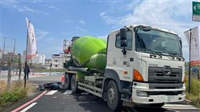 台南,機車,水泥預拌車,死亡車禍,右轉,擦撞