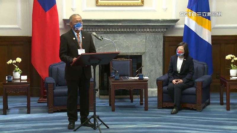禮炮迎馬紹爾總統　小英頒采玉大勳章