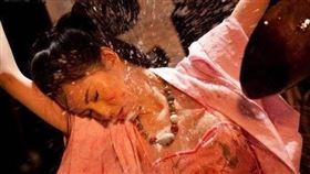 笑刑,酷刑,宮女,女子,懲處,古代,嬪妃,妃子,皇帝