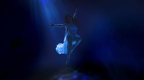 ▲能量歌手貝瑪央金「水的記憶」演唱會，集結國內頂尖幕後團隊華麗演出。（圖／主辦單位提供）