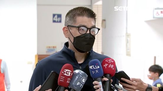 反戰扯爸媽被譏投降主義　連勝文回擊