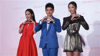 分手27年合體　林志穎虧林心如打尪