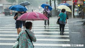 rain(記者陳弋攝影)