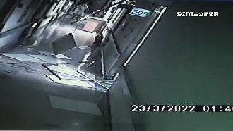 323強震！台東醫院狂搖天花板碎裂