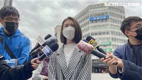 「學生女神」馨亞挨告侵占，今天下午前往警局說明。（圖／記者楊忠翰攝影）