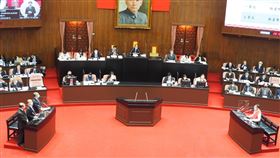 蘇貞昌、鄭天財、立法院（圖／記者陳政宇攝影）