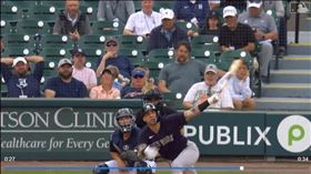 ▲岡薩雷茲（Marwin Gonzalez）炸裂2分砲。（圖／翻攝自MLB官網）