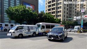 台北市大同分局重慶北路派出所警車發生連環車禍。（圖／翻攝畫面）